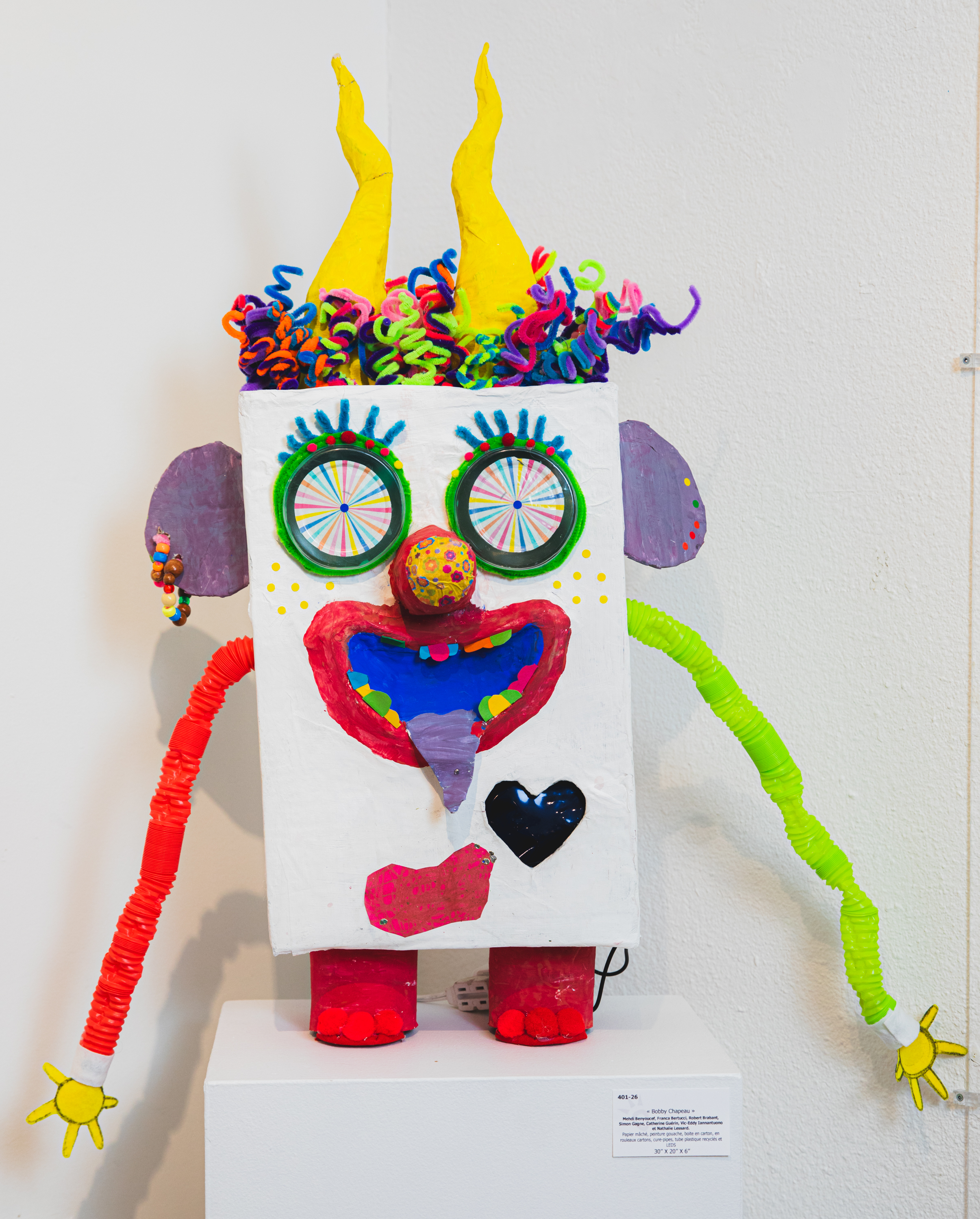 Oeuvres de Mehdi Benyoucef, Franca Bertucci, Robert Brabant, Simon Gagne, Catherine Guérin, Vic-Eddy Iannantuono et  Nathalie Lessard